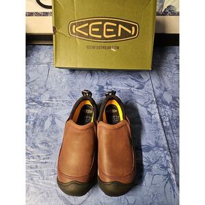 KEEN Women's Targhee 2 Slip On Hiking‎ Mule, Burgundy/Black, 5